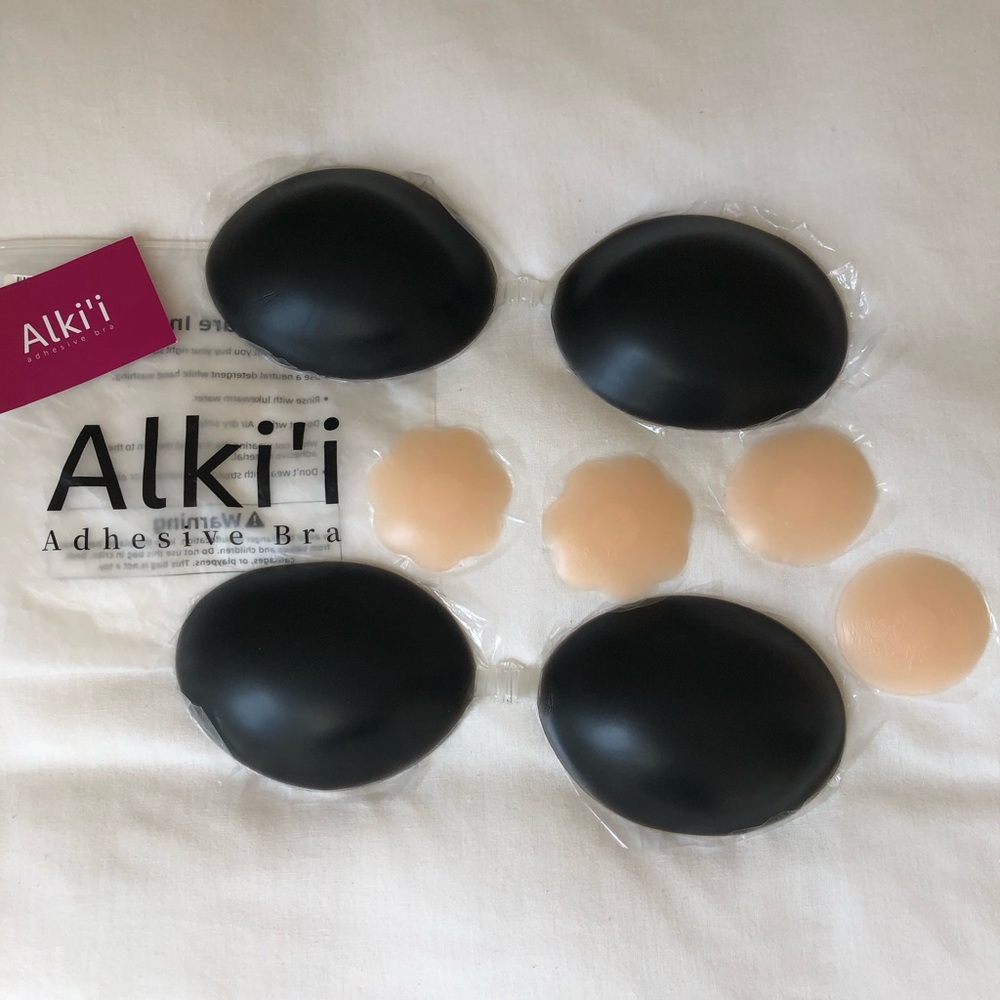 Alki’i Adhesive Bra both size C Strapless